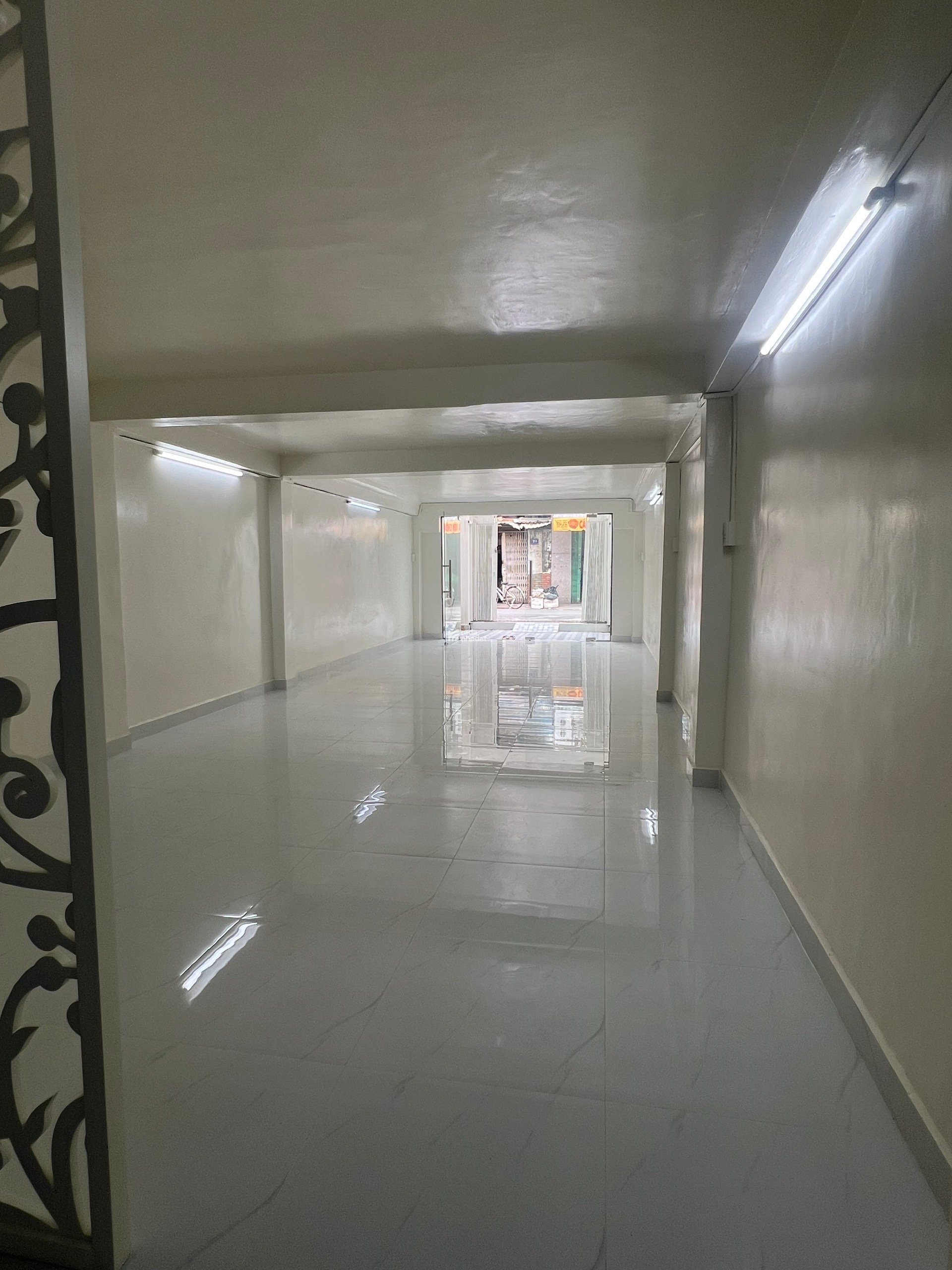 Cho thuê nhà nguyên căn đường 1B, Bình Tân - vị trí đắc địa - kinh doanh tốt - nhà đẹp, mới