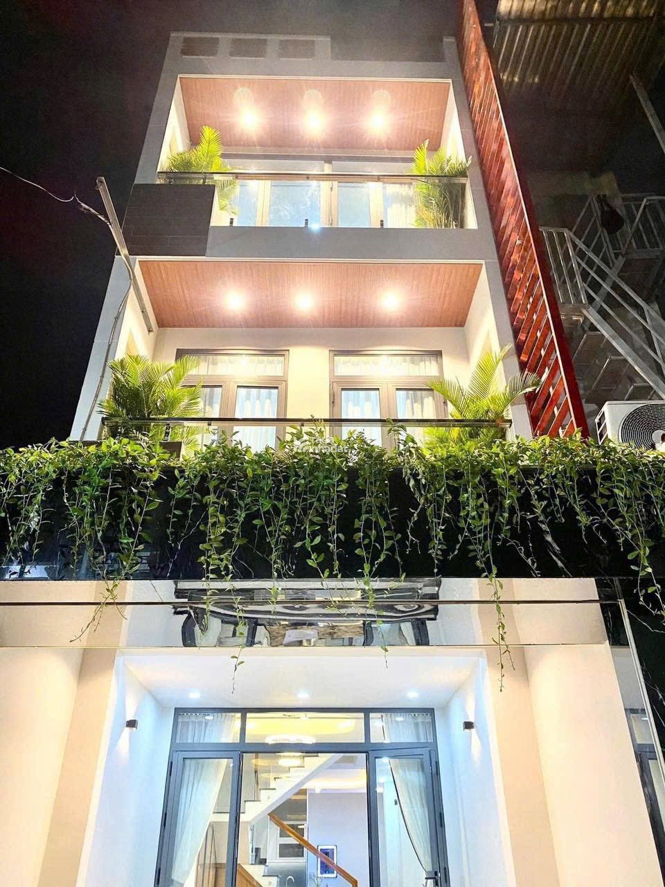 Kẹt vốn bán gấp nhà 3 tỷ 250 triệu, DT 50.7m2 đường Vườn Lài, phường An Phú Đông, Quận 12