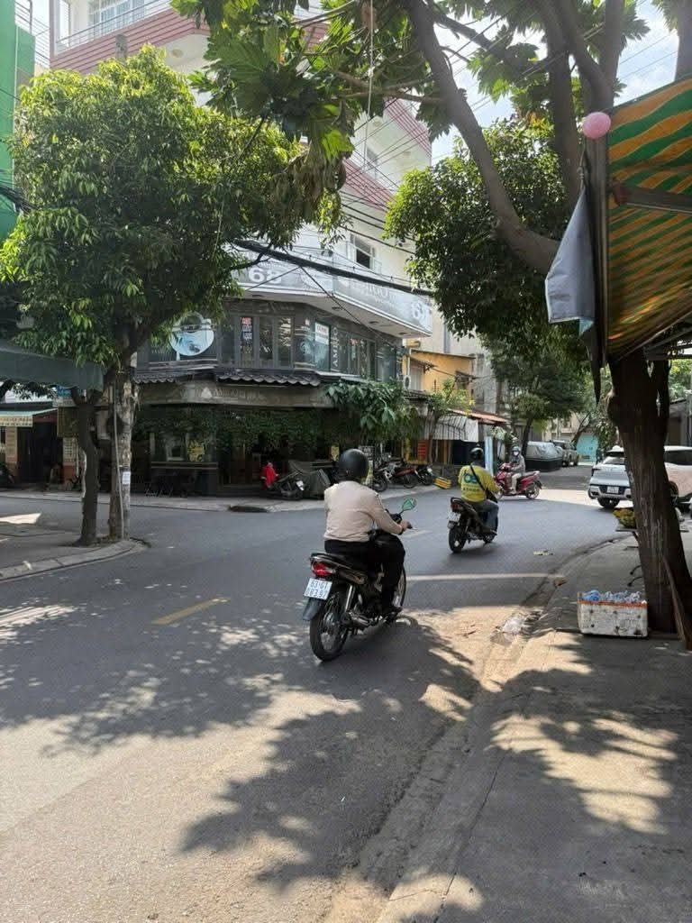 SIÊU PHẨM MẶT TIỀN KINH DOANH QUẬN TÂN BÌNH - 6 TẦNG - FULL NỘI THẤT CAO CẤP - GẦN GA T3