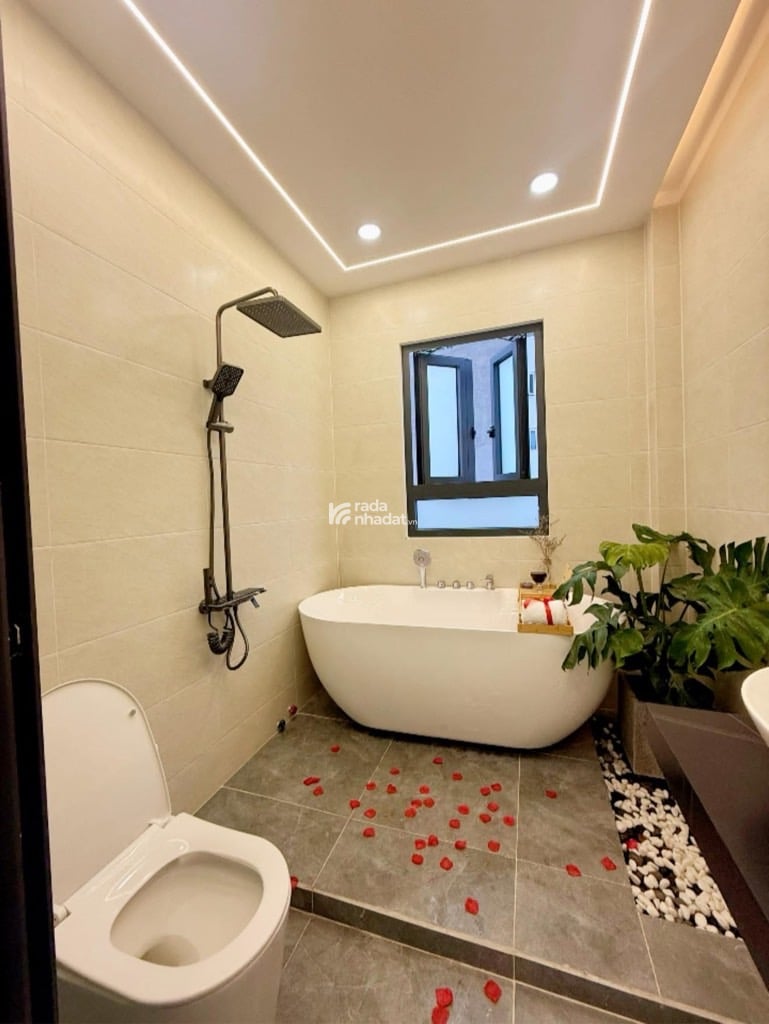 SIU HIẾM - KHU VIP HƯƠNG LỘ 2 - 4 TẦNG MỚI ĐẸP - 40M2 - HẺM 6M - KHU DÂN TRÍ CAO - NGÃ TƯ 4 XÃ