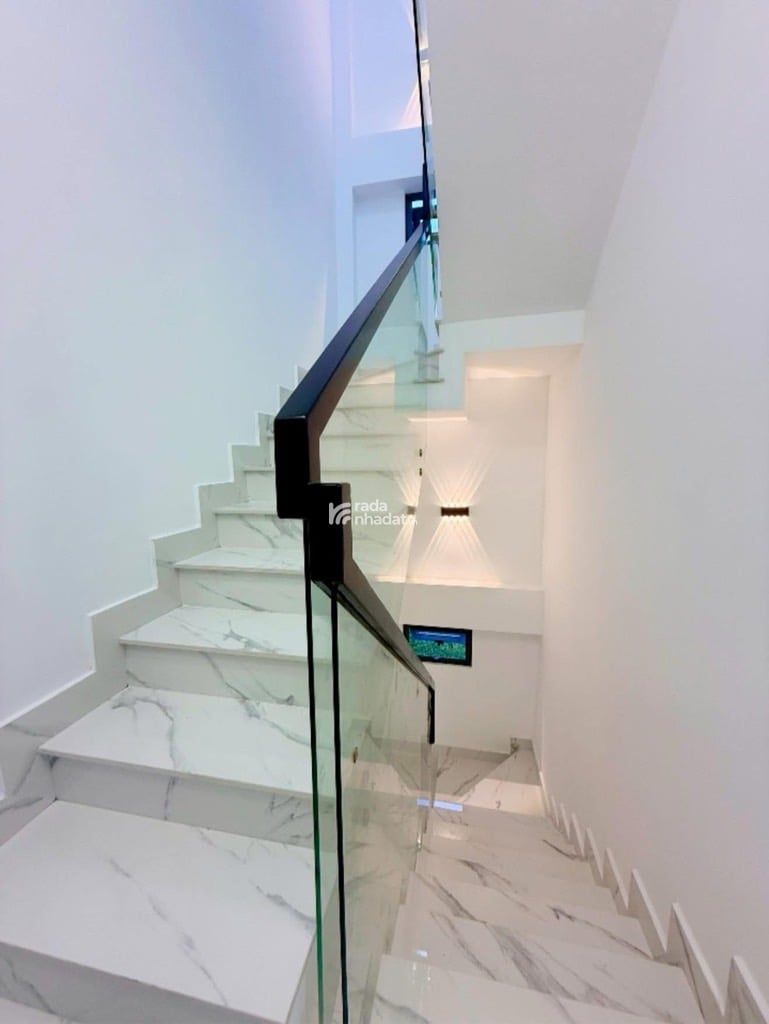SIU HIẾM - KHU VIP HƯƠNG LỘ 2 - 4 TẦNG MỚI ĐẸP - 40M2 - HẺM 6M - KHU DÂN TRÍ CAO - NGÃ TƯ 4 XÃ