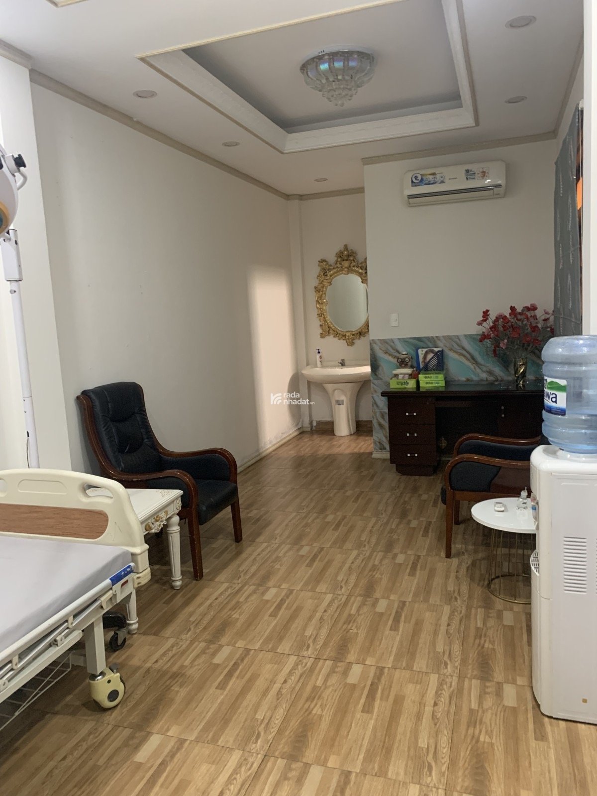 Bán nhà mặt tiền Nguyễn Văn Cừ Quận 5