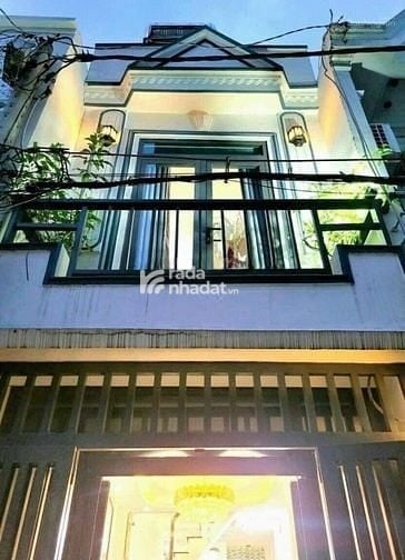 Gia đình bán nhà Minh Phung- Q11- 52m2- sổ hồng- 1 tỷ 690tr- full nộ