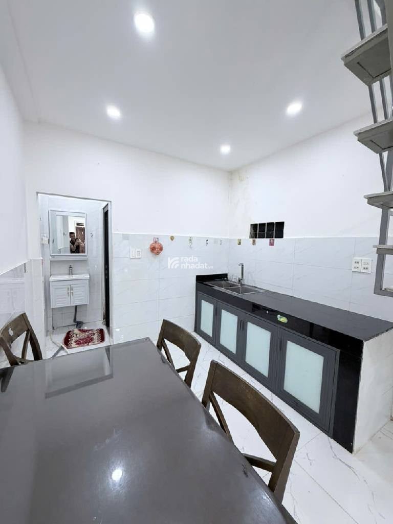 NGAY AEON MALL, SÁT MT SƠN KỲ, TÂN PHÚ, CHUẨN 30M2 HIẾM CÓ. GIẢM 450TR CHỈ 3.6T