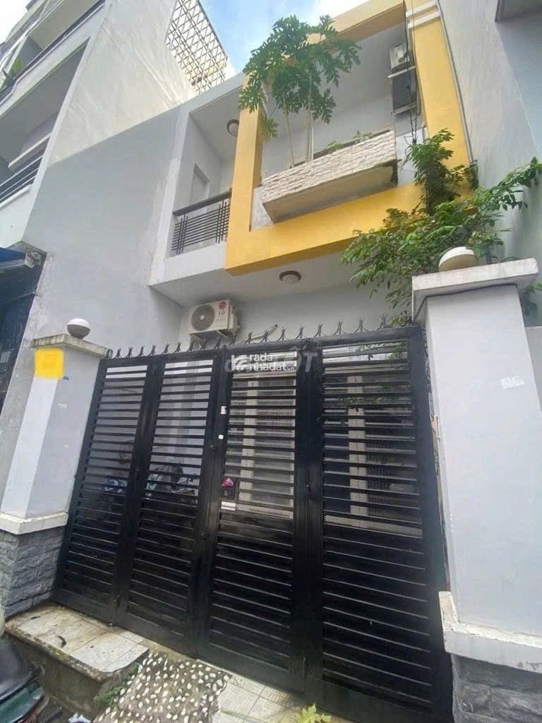 NGUYỄN SÚY - TÂN PHÚ - SÁT CHỢ TÂN HƯƠNG - HẺM ÔTÔ - 41m2 (4,1x10m) - 2 TẦNG - KHU ĐẦY ĐỦ TIỆN ÍCH 