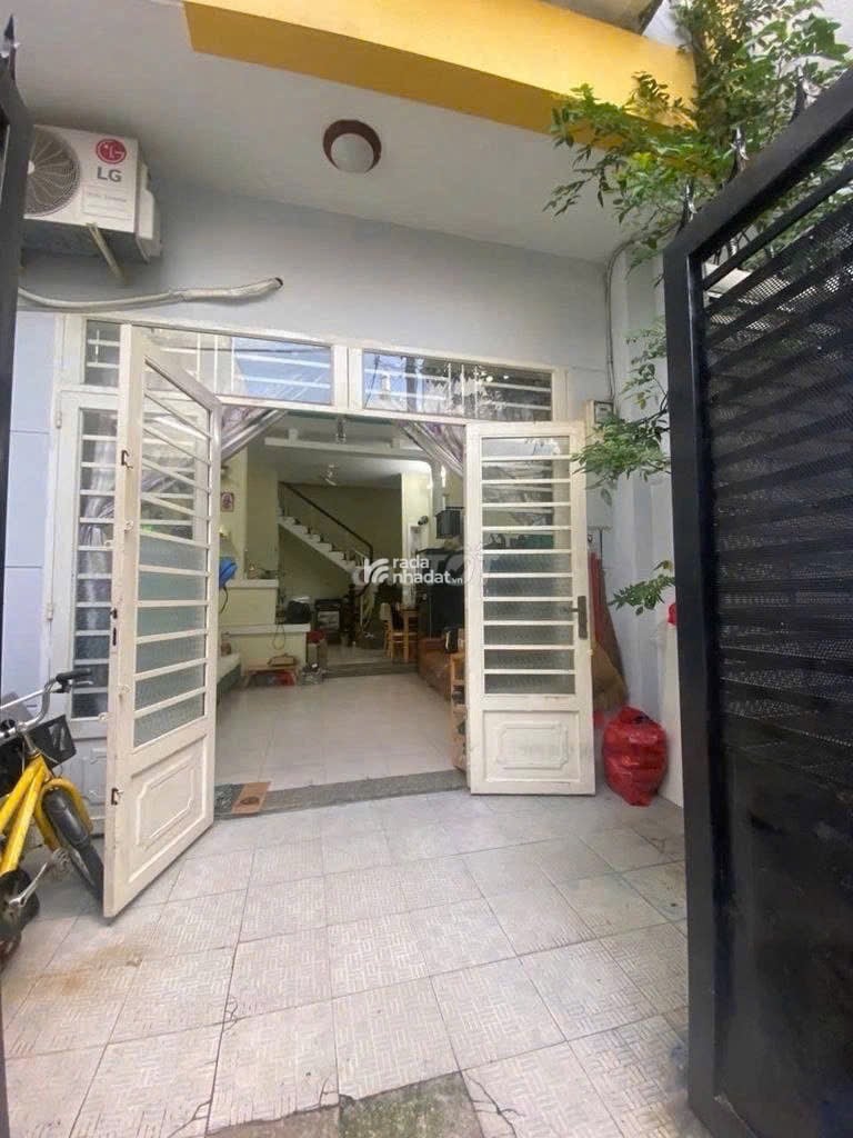 NGUYỄN SÚY - TÂN PHÚ - SÁT CHỢ TÂN HƯƠNG - HẺM ÔTÔ - 41m2 (4,1x10m) - 2 TẦNG - KHU ĐẦY ĐỦ TIỆN ÍCH 