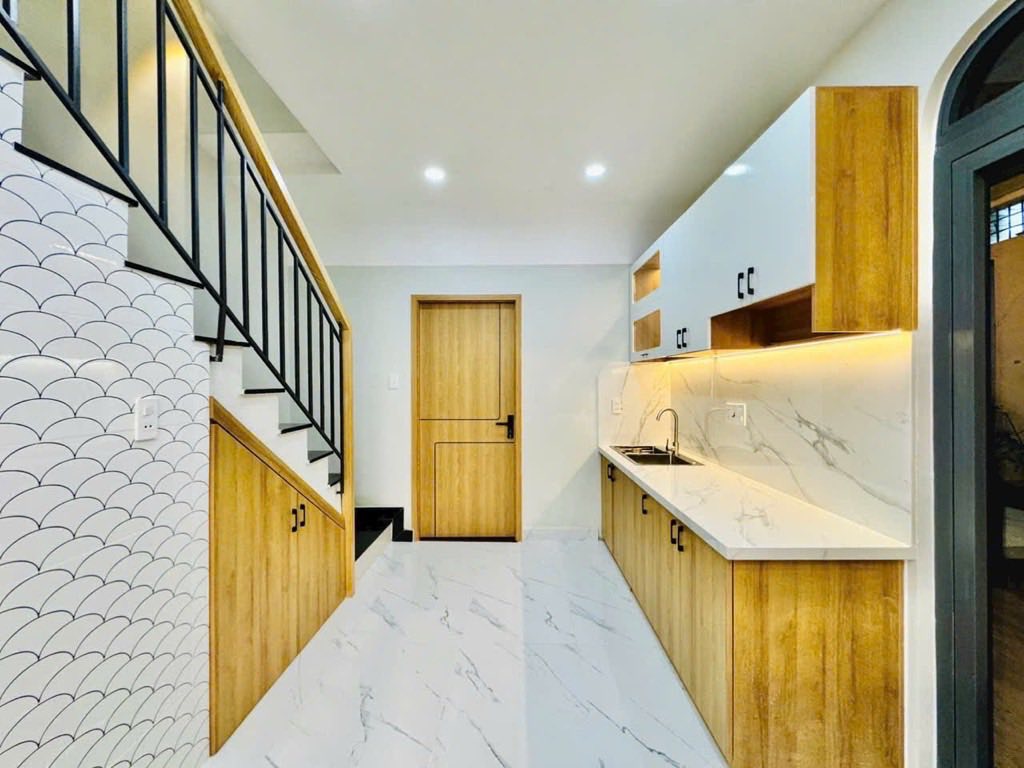 Bán gấp nhà Hoàng Hoa Thám, Phường 7, Bình Thạnh, Diện tích 41m2, Giá 2 tỷ 570 