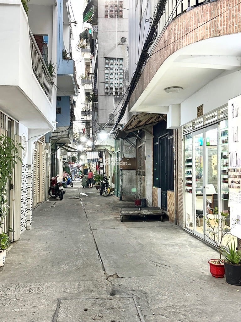 BÁN NHÀ 2 TẦNG HXH VƯỜN CHUỐI, P.4,QUẬN 3, KHU CX ĐÔ THÀNH, 23M2, 5 TỶ