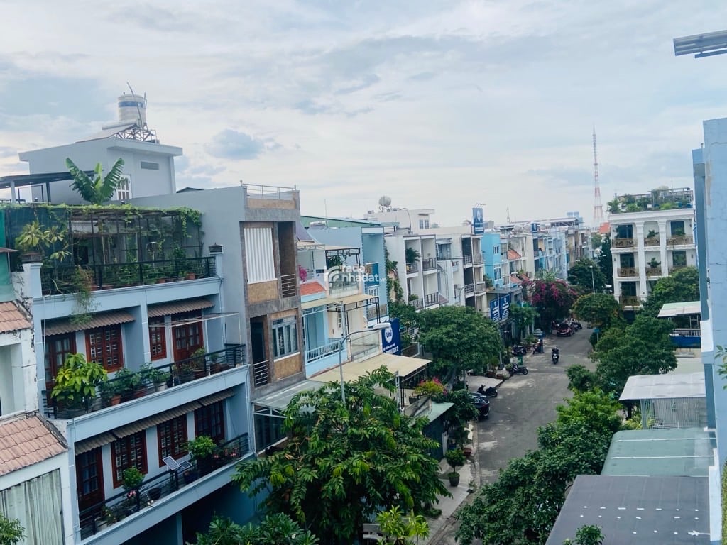 Bán Nhà Đẹp 4 Tầng Mới, Đường Bưng Ông Thoàn, Q9, 81m2, Nhỉnh 8 Tỷ