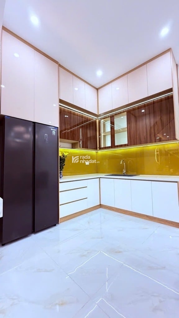 Bán Nhà Đẹp 4 Tầng Mới, Đường Bưng Ông Thoàn, Q9, 81m2, Nhỉnh 8 Tỷ