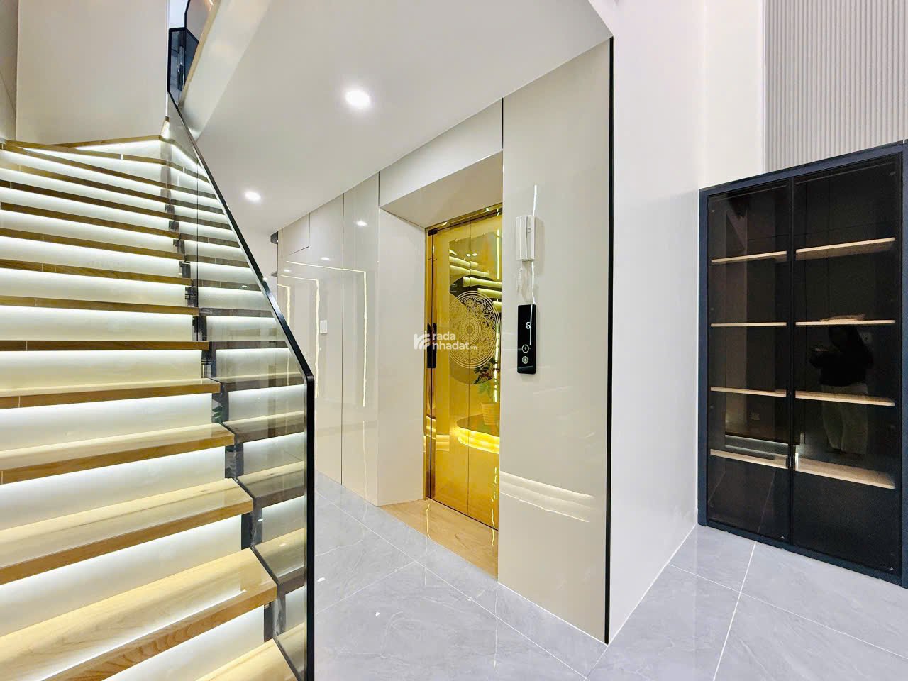 Nhà phố 6 tầng đẹp T.máy hẻm 525 Quang Trung 88m2 gần TTTM Vincom tặng NT ở ngay 16.5 tỷ.