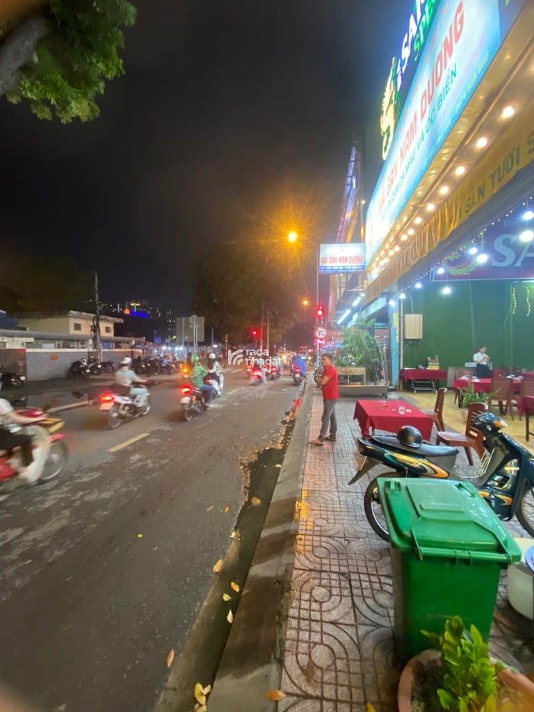 KHU VIP SÂN BAY  HỒNG HÀ - DT: 10M*21.5M  -  P. 2- Q.TÂN BÌNH -58 TỶ