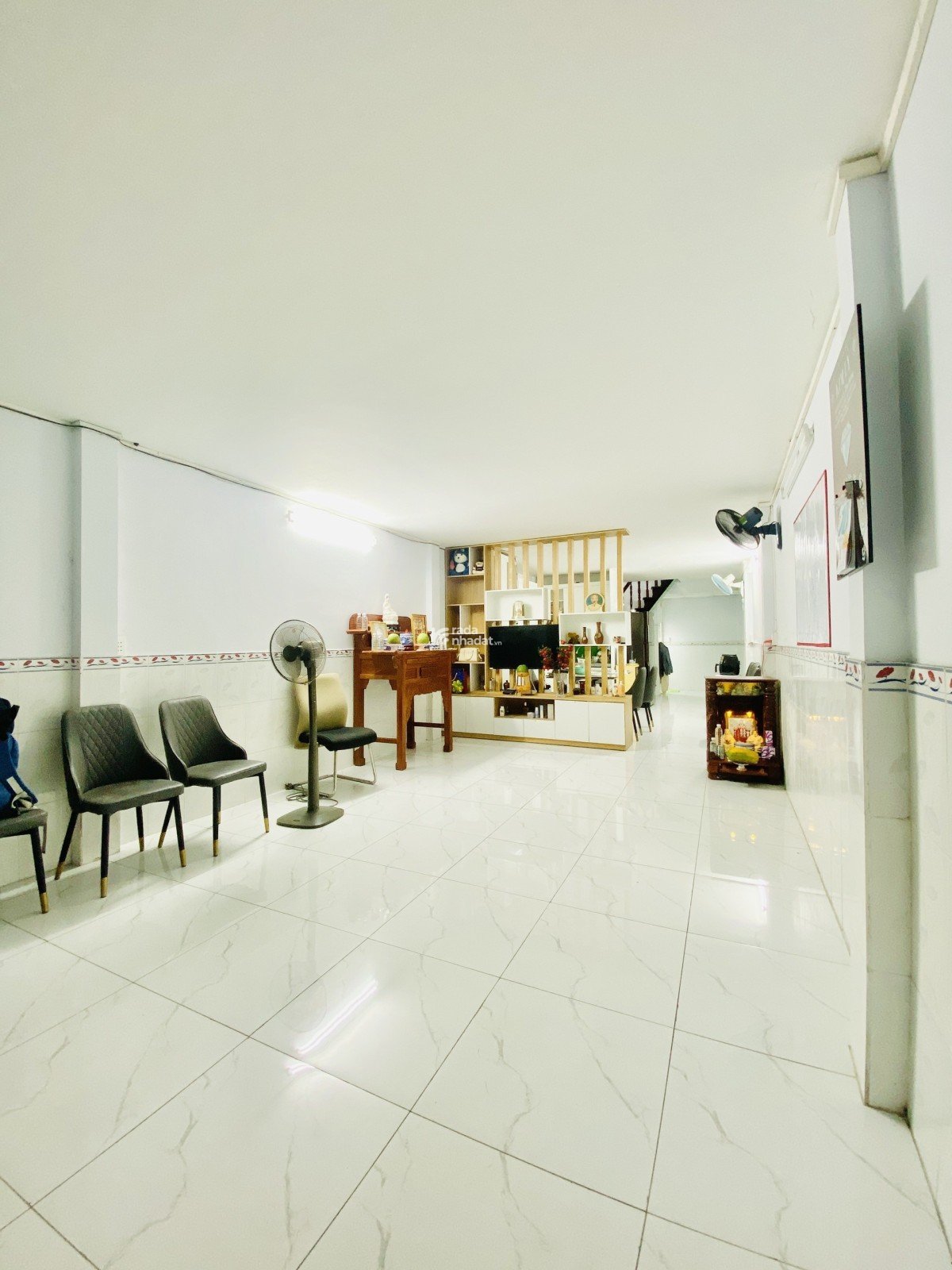 Nhà đẹp bán gấp, hẻm ô tô, đường Phạm Văn Bạch , P.15, Tân Bình, chỉ 8,1 tỷ TL