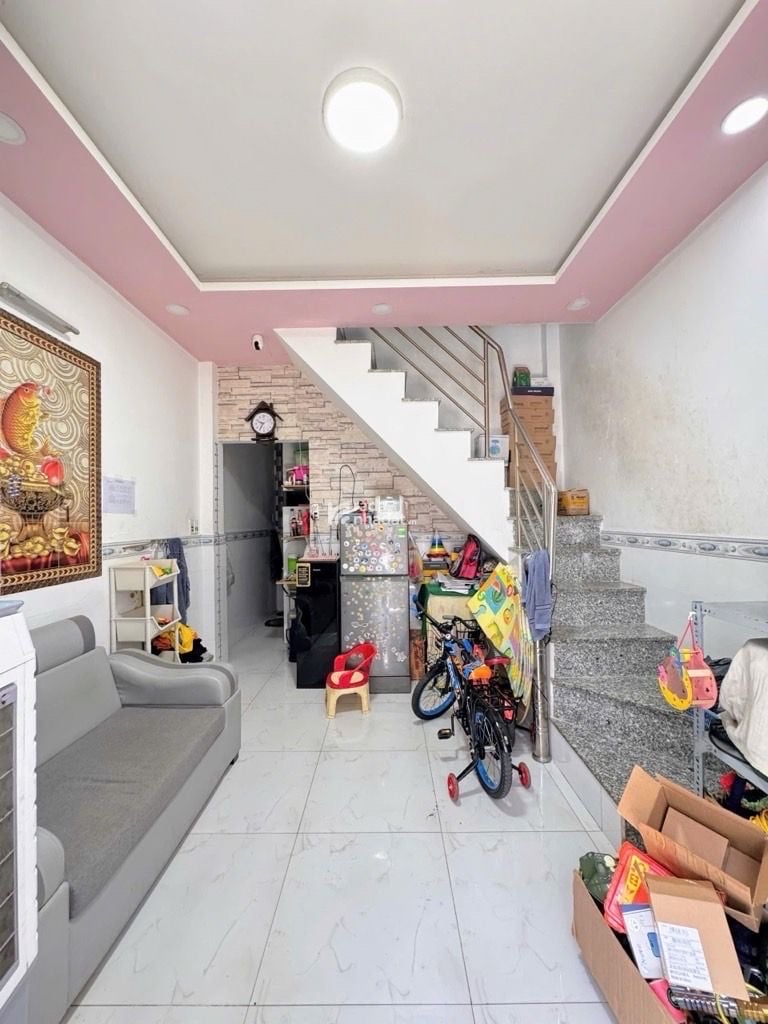 Bán nhà đường 26/3 giá chỉ hơn 2 tyr bình hưng hoà