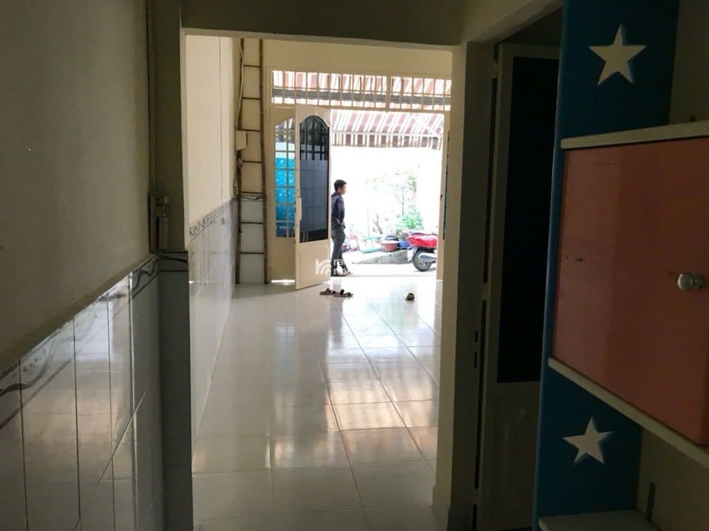  BÁN NHÀ TÂN QUÝ HẺM GẦN MẶT TIỀN 