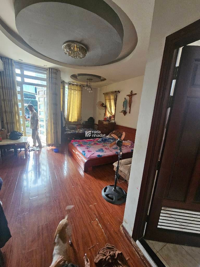 HẺM XE HƠI GẦN GIÁO XỨ PHANXICO Ở 1 CĂN 1 CĂN CHO THUÊ, 260m2 CHỈ 18 TỶ.