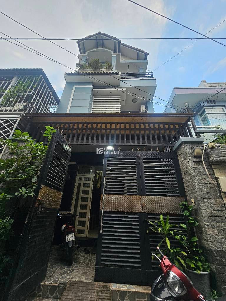 HẺM XE HƠI GẦN GIÁO XỨ PHANXICO Ở 1 CĂN 1 CĂN CHO THUÊ, 260m2 CHỈ 18 TỶ.