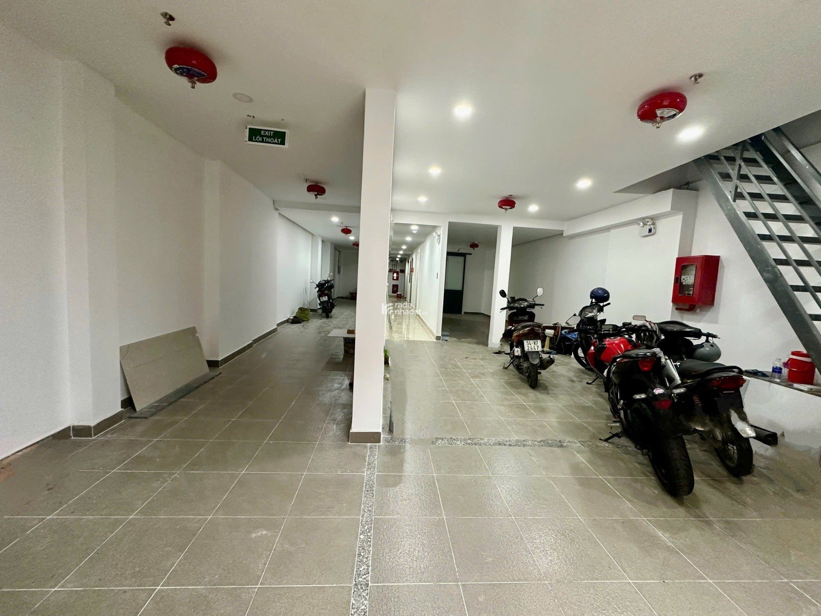 CHDV 180m2 27 PHÒNG - DOANH THU 2 TỶ/NĂM (7%/NĂM) - ĐỐI DIỆN LOTTE MART