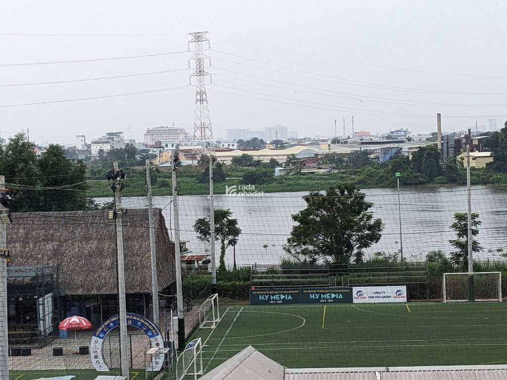 MỚI ĐẸP Ở NGAY KHU PHÂN LÔ CAO TẦNG GẦN CHỢ HIỆP BÌNH PHƯỚC 4 TẦNG 4X14; 7,05TỶ