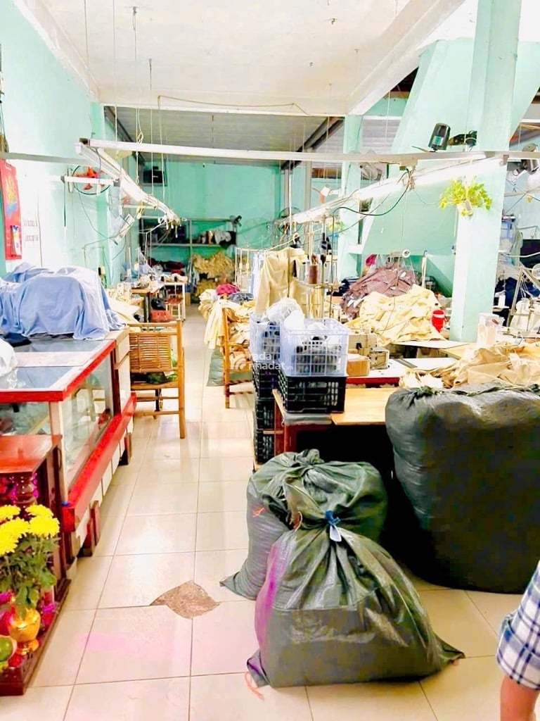 BÁN NHÀ TÂN PHÚ TRỊNH ĐÌNH TRỌNG 80M2 5.X TỶ CÁCH MẶT TIỀN 1 CĂN