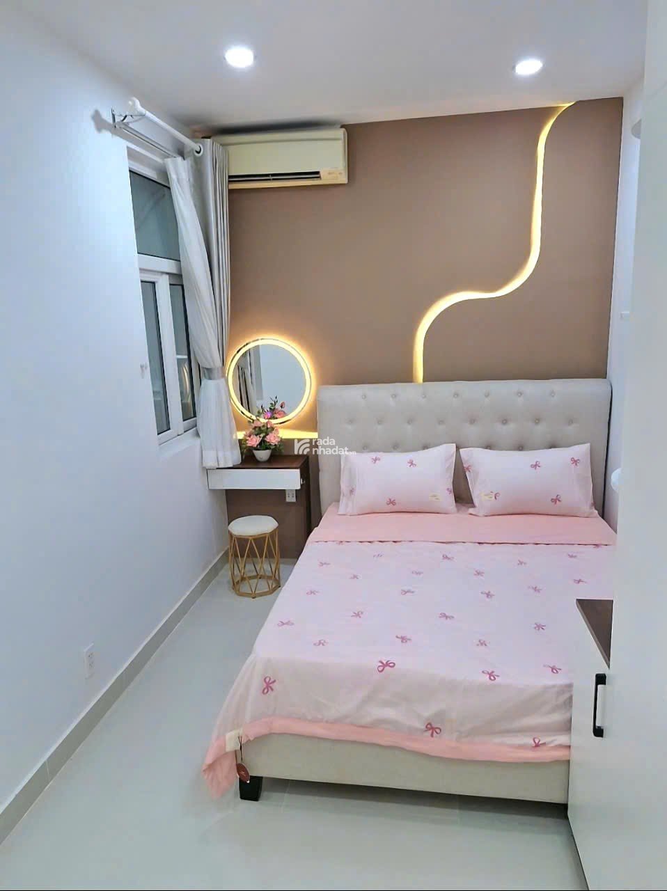 Bán nhanh căn hộ sky garden 1, PMH, Q7, DT 81m2, TK 3PN nhà mới đẹp, giá chỉ 5,4 tỷ 