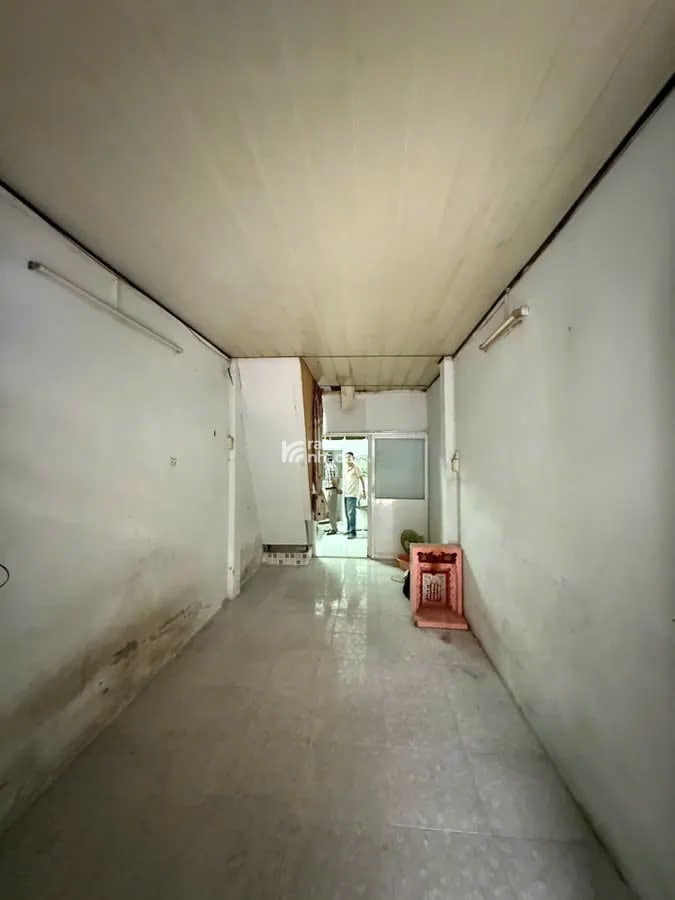 Bán nhà nát hẻm 4m Lũy Bán Bích, 55m2, chỉ 5.15 tỷ TL, tiện xây mới