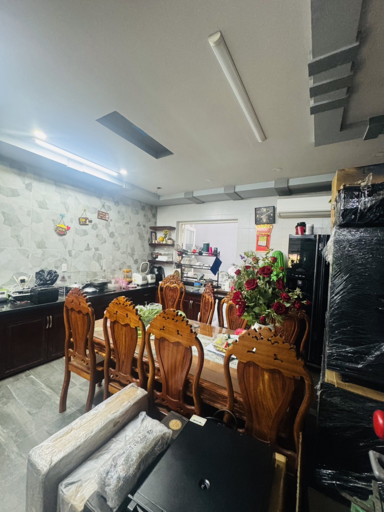 MẶT TIỀN KINH DOANH ĐỈNH 16M LUÔN LỀ NGAY TRẦN HƯNG ĐẠO & LUỸ BÁN BÍCH - THIẾT KẾ LỆCH TẦNG HIỆN