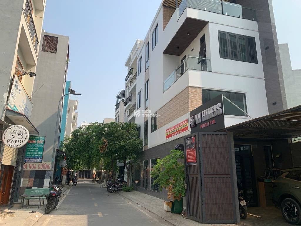 Bán nhà khu phân lô đồng bộ  lê đức anh bình hưng hoà