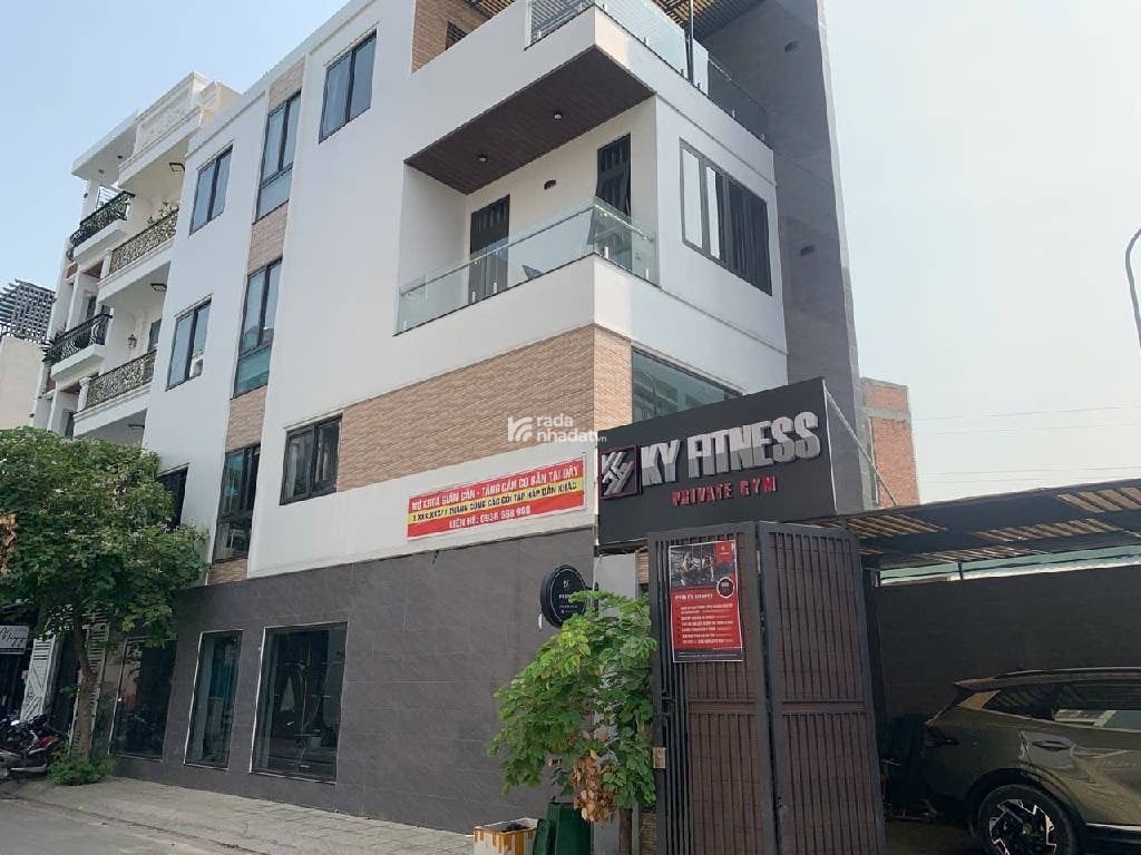 Bán nhà khu phân lô đồng bộ  lê đức anh bình hưng hoà