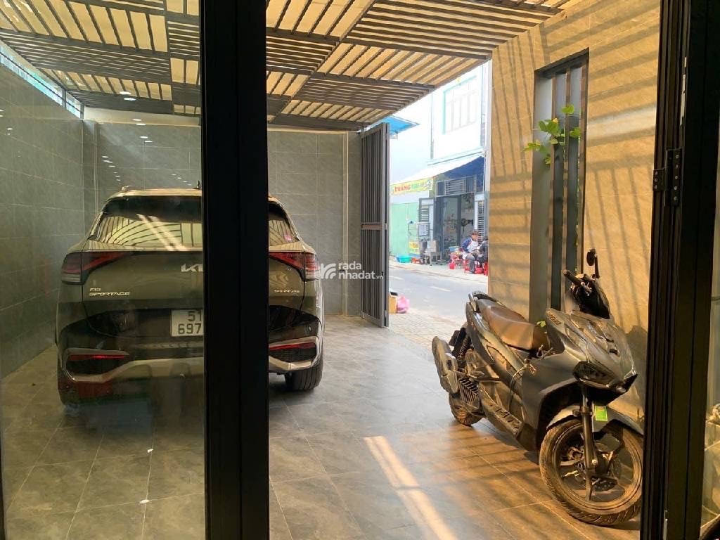 Bán nhà khu phân lô đồng bộ  lê đức anh bình hưng hoà