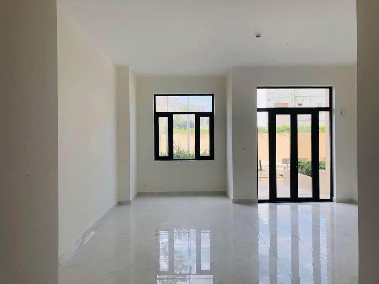 CHO THUÊ SHOP DUPLEX SÂN VƯỜN  MÔ HÌNH Ở KẾT HỢP VĂN PHÒNG NGAY GA METRO