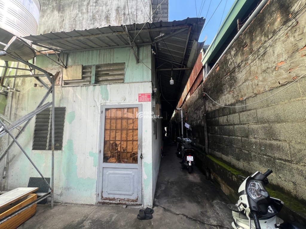 KHU ETOWN, HẺM XE HƠI TRƯỜNG CHINH, TÂN BÌNH, 170M2 TIỆN XÂY. GIẢM 350TR CHỈ 24.78T TL 