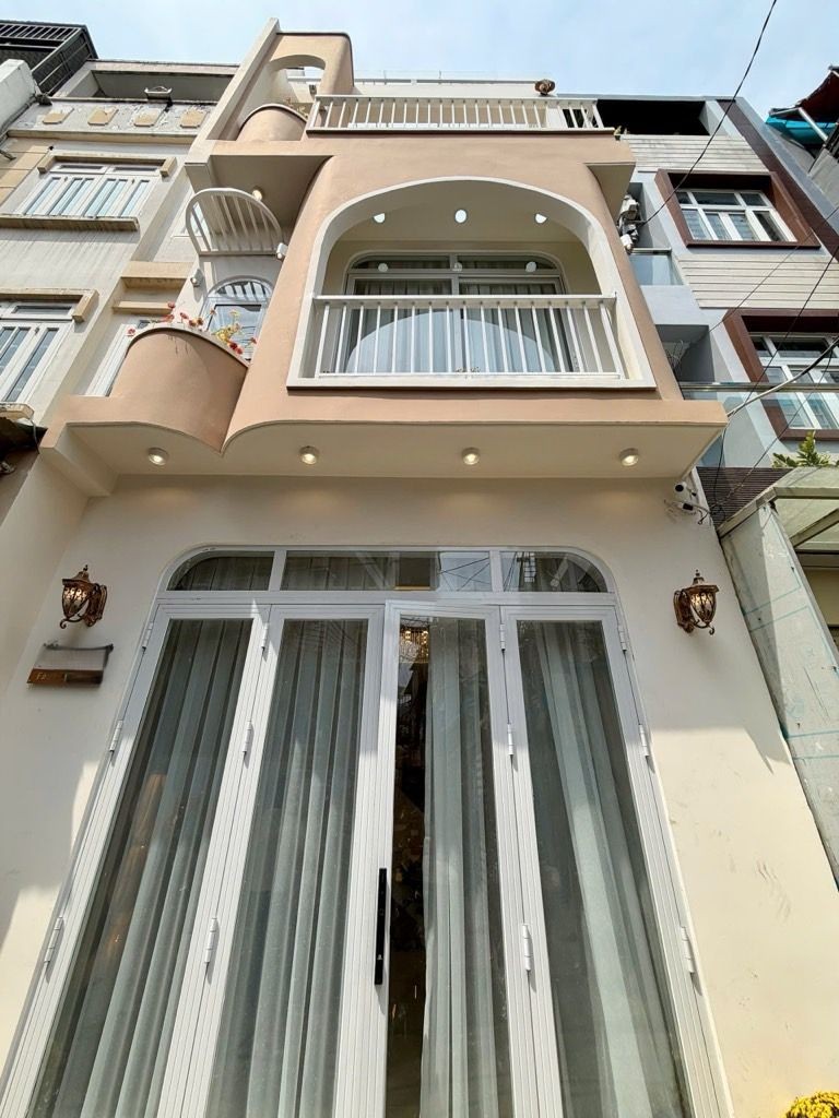 HẺM XE HƠI VÀO NHÀ, TRẦN VĂN QUANG, TÂN BÌNH, 54M2 MỚI Ở NGAY. GIẢM 650TR CHỈ CÒN 8.89T TL 