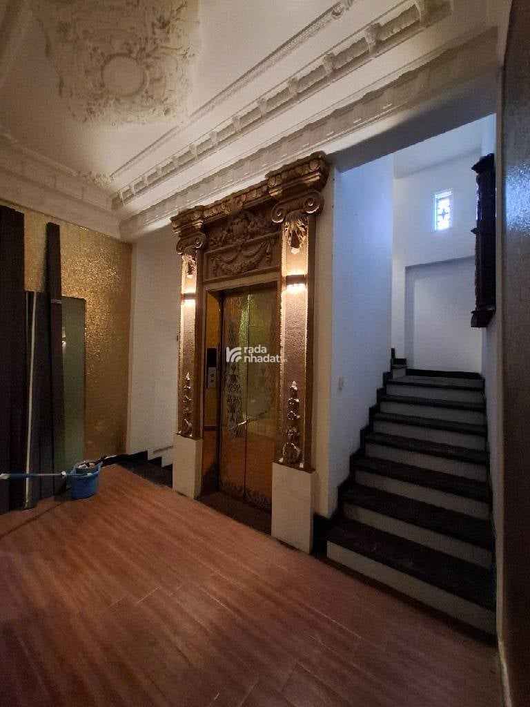 Chủ muốn bán lẻ hoặc 2 căn liền nhau, khách mua có thể làm CHDV khoảng 50 phòng gồm: 