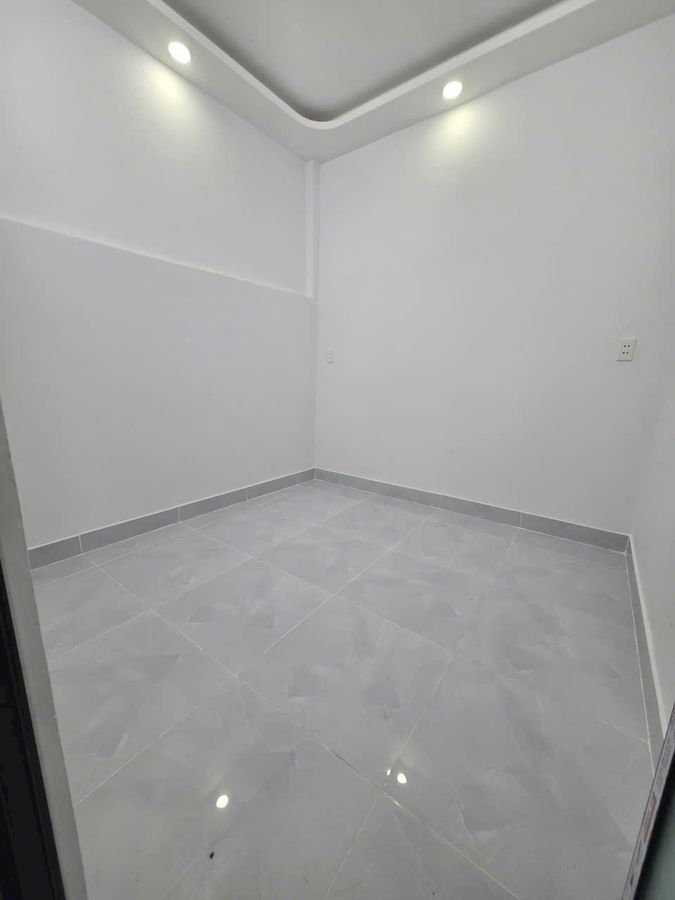 NHÀ ĐẸP XINH XẮN NGAY HƯƠNG LỘ 2 ,P BÌNH TRỊ ĐÔNG , BÌNH TÂN , 24M2 , CHỈ 2TỶ8