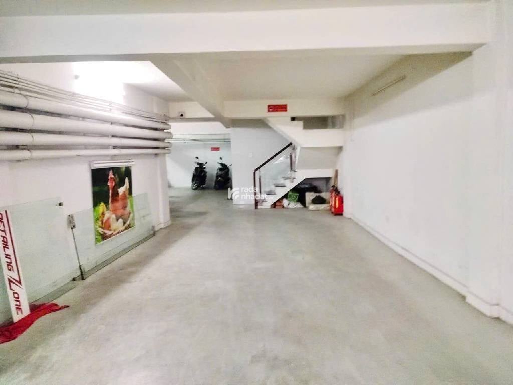 BÁN TÒA NHÀ VĂN PHÒNG VIP 7 TẦNG - MẶT TIỀN NGUYỄN VĂN NGHI - P.4 GÒ VẤP - DT GẦN 200M2