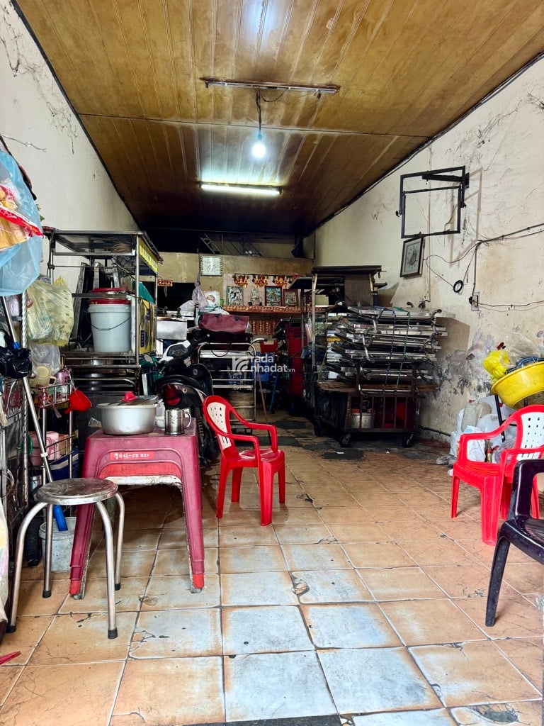 MẶT TIỀN KINH DOANH Q11 - GẦN CHỢ THIẾC - 72M2 - NGANG 4.9M - NHÀ CŨ TIỆN XÂY MỚI 