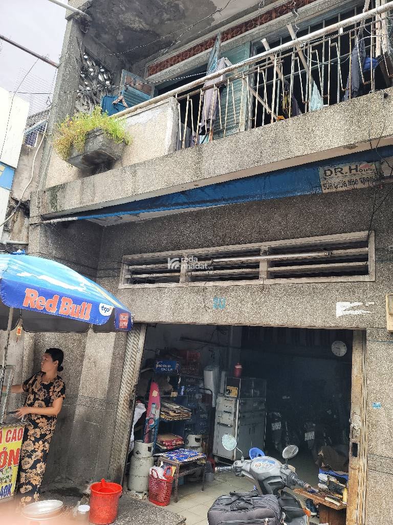 MTKD NGAY CHỢ PHẠM VĂN HAI, TÂN BÌNH, 56M2 CÓ KC TIỆN CẢI TẠO MỚI. GIẢM 750TR CHỈ CÒN 15.5T TL