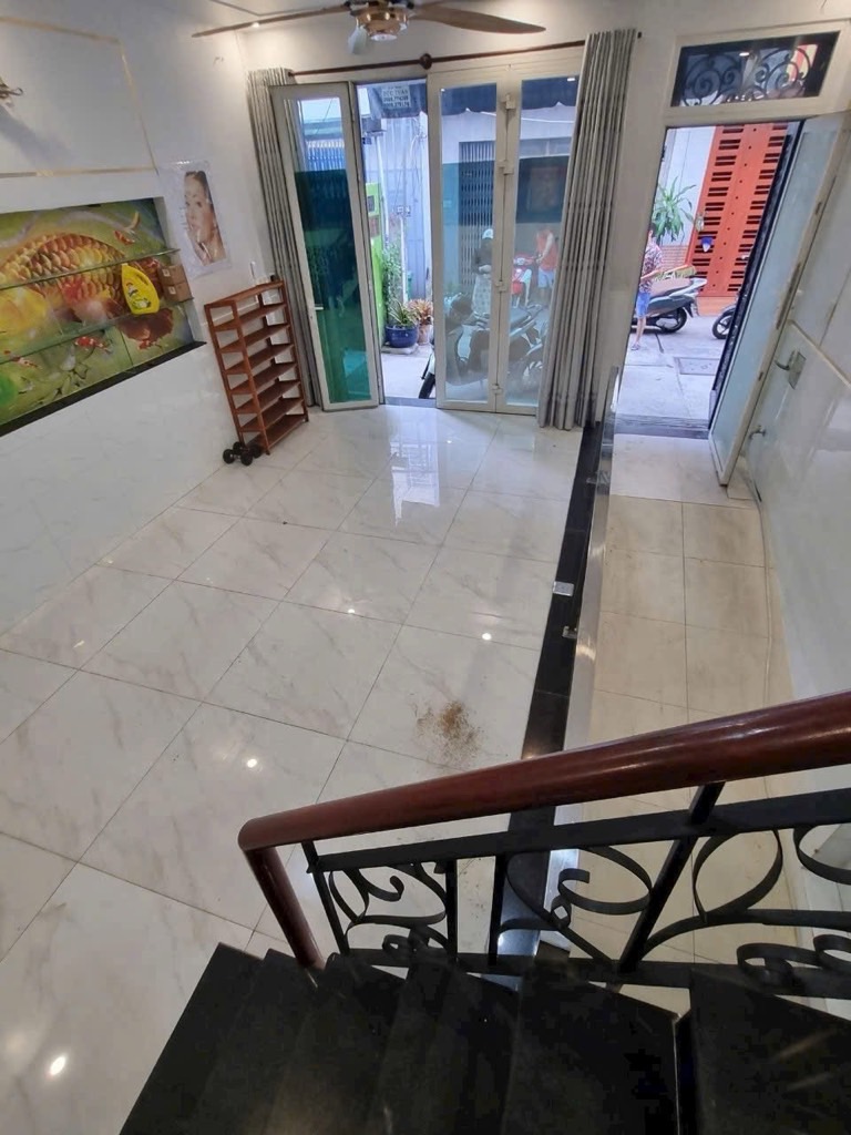  GIÁP TÊN LỬA - NGAY CHIẾN LƯỢC - VỊ TRÍ ĐẸP - HẺM 7M XE HƠI THOẢI MÁI - NHÀ ĐÚC 4 TẦNG KIÊN CỐ 