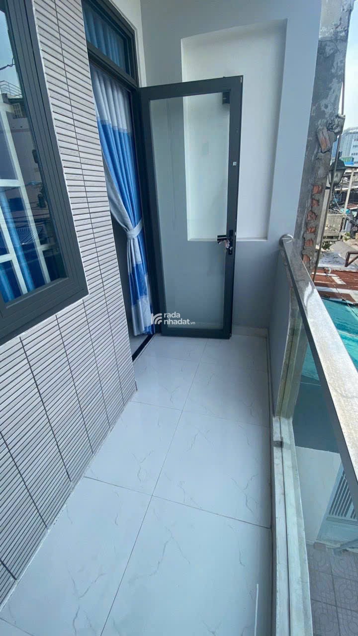  Bán nhà Hxh 7m Tân Sơn Nhì. Q Tân Phú. DT: 4.5x12 (45m2). 4 Tầng. Giá: 9,5 Tỷ TL 