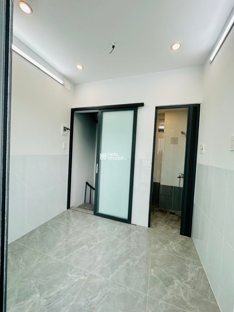 NHÀ NHỎ XINH LÒ GỐM -Q6 DIỆN TÍCH 9M2 -3 TẦNG GIÁ. 1ty6  