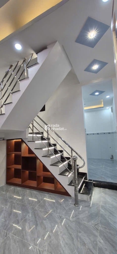 BÁN NHÀ ĐẸP HẺM 1225 PHẠM THẾ HIỂN, GẦN MẶT TIỀN, P5, QUẬN 8