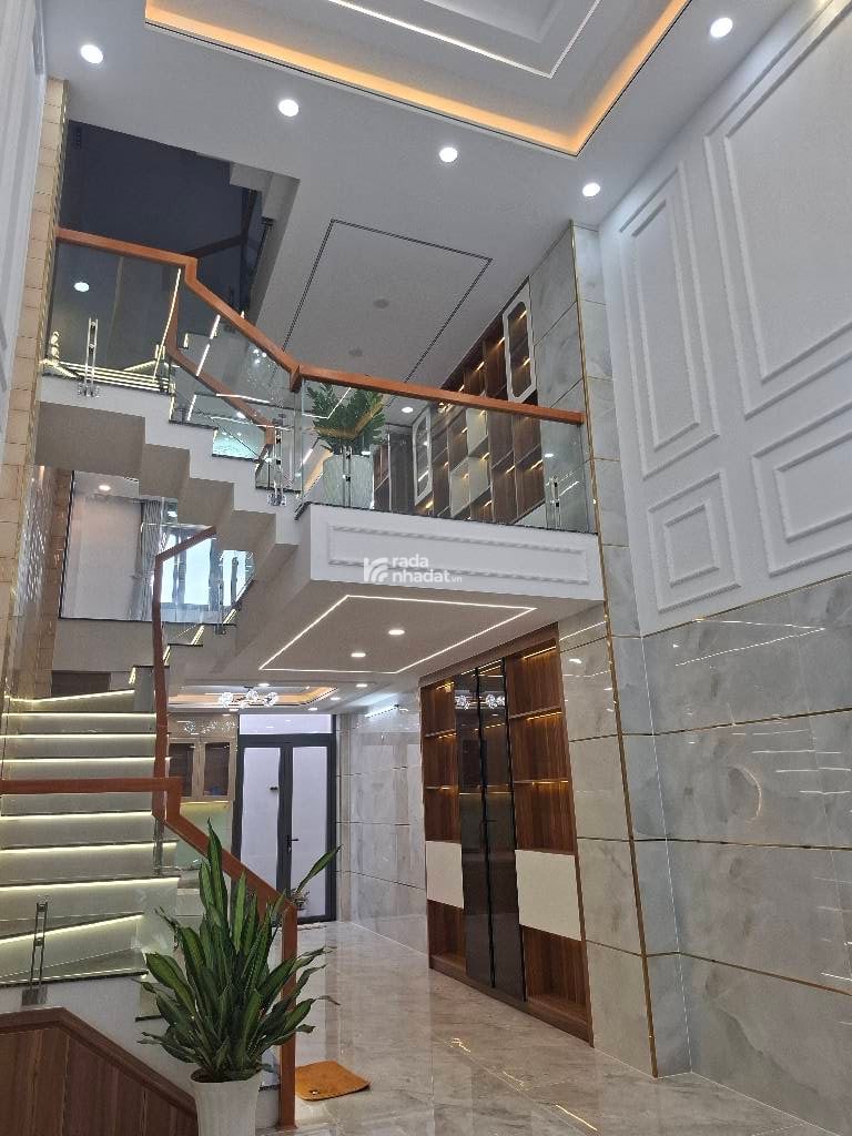Nhà chính chủ hẻm Xe hơi ngay hương lộ 2