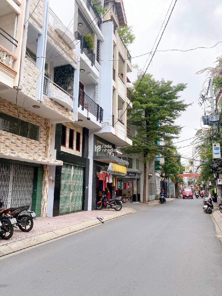 ĐƯỜNG 10M CÓ VỈA HÈ LẠC  LONG QUÂN-P.10-Q.11- DT: 3.8*13,5M- 11 TỶ 5