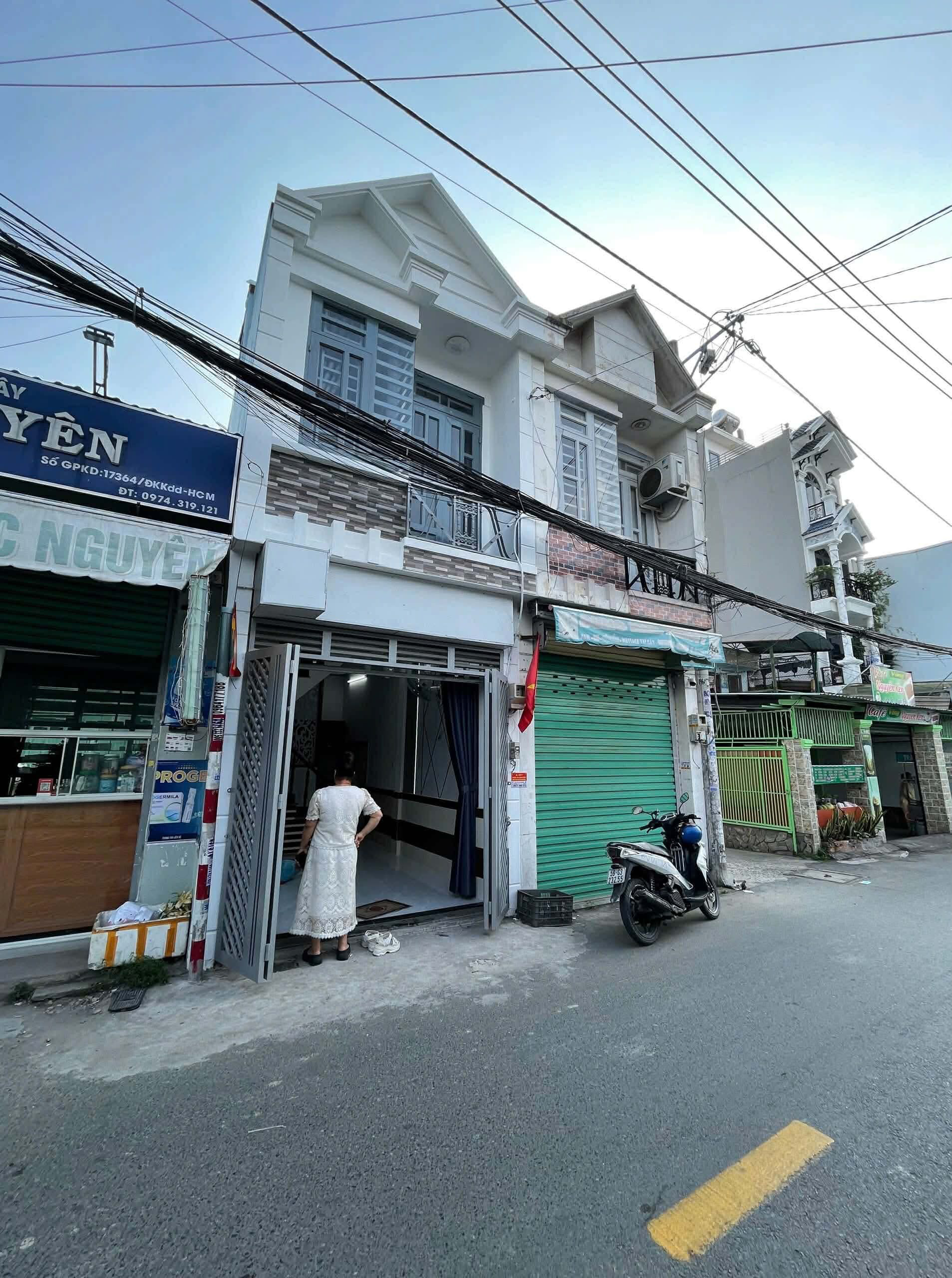 BÁN NHÀ HẺM 567 LÊ VĂN KHƯƠNG, VI BẰNG 3 X 8, XE TẢI THÔNG, KINH DOANH, HIỆP THÀNH, Q12,