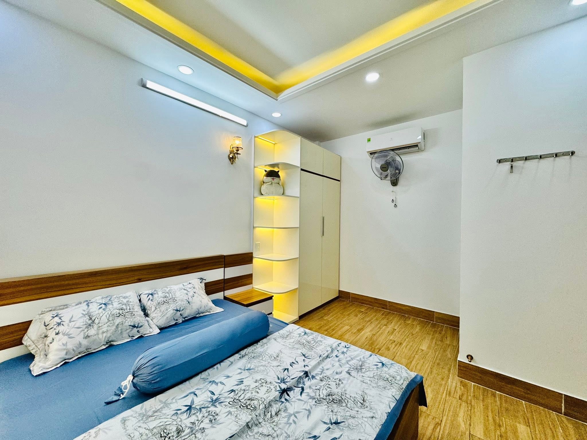 NHÀ ĐẸP VỊ TRÍ VIP ĐƯỜNG TRƯƠNG ĐỊNH, PHƯỜNG 6, QUẬN 3/ DT 45m2 Giá 3 Tỷ 880Tr/ Có SHR