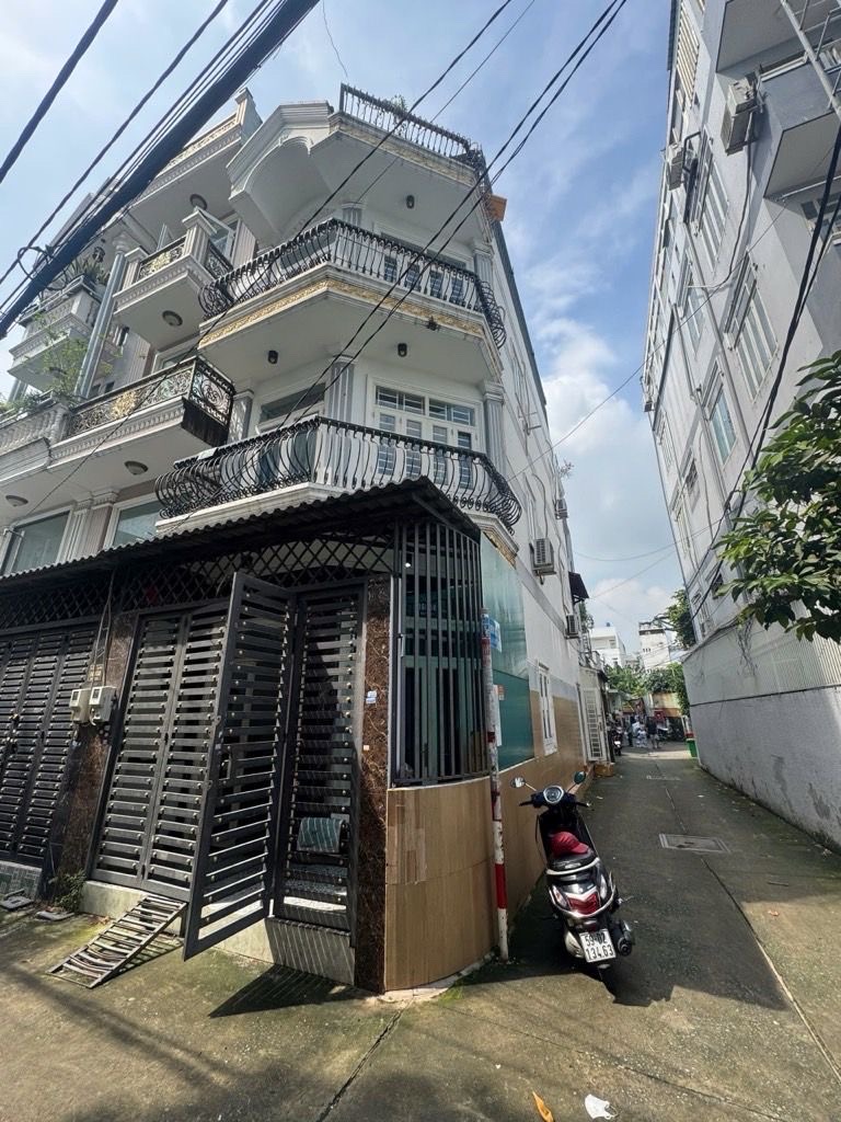 trí: Nhà 1/ đường hẻm xe tải, căn góc hết lộ giới siêu thoáng.- Diện tích: 48m2.- Kết cấu: 1 trệt 2