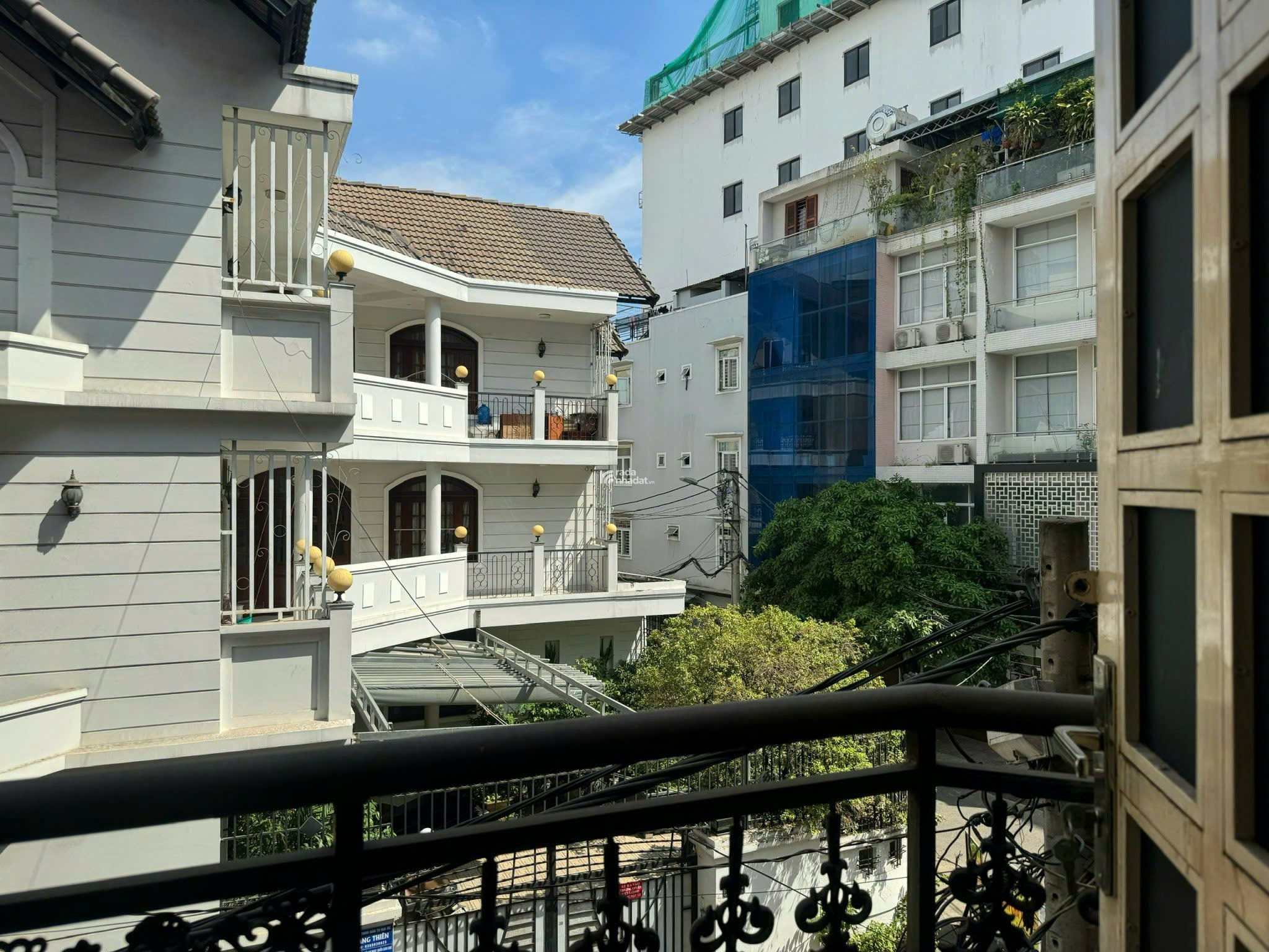 BÁN NHÀ HXH 10 MÉT ĐƯỜNG LÊ HỒNG PHONG P12 QUẬN 10 - 18 TỶ