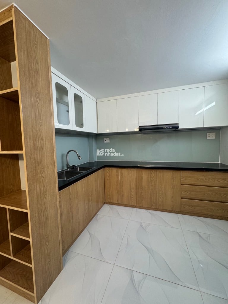 HẺM XE HƠI SÁT NHÀ, HOÀNG DIỆU, PHÚ NHUẬN, 51M2 CÓ KC Ở NGAY. GIẢM 350TR CHỈ 8T TL 