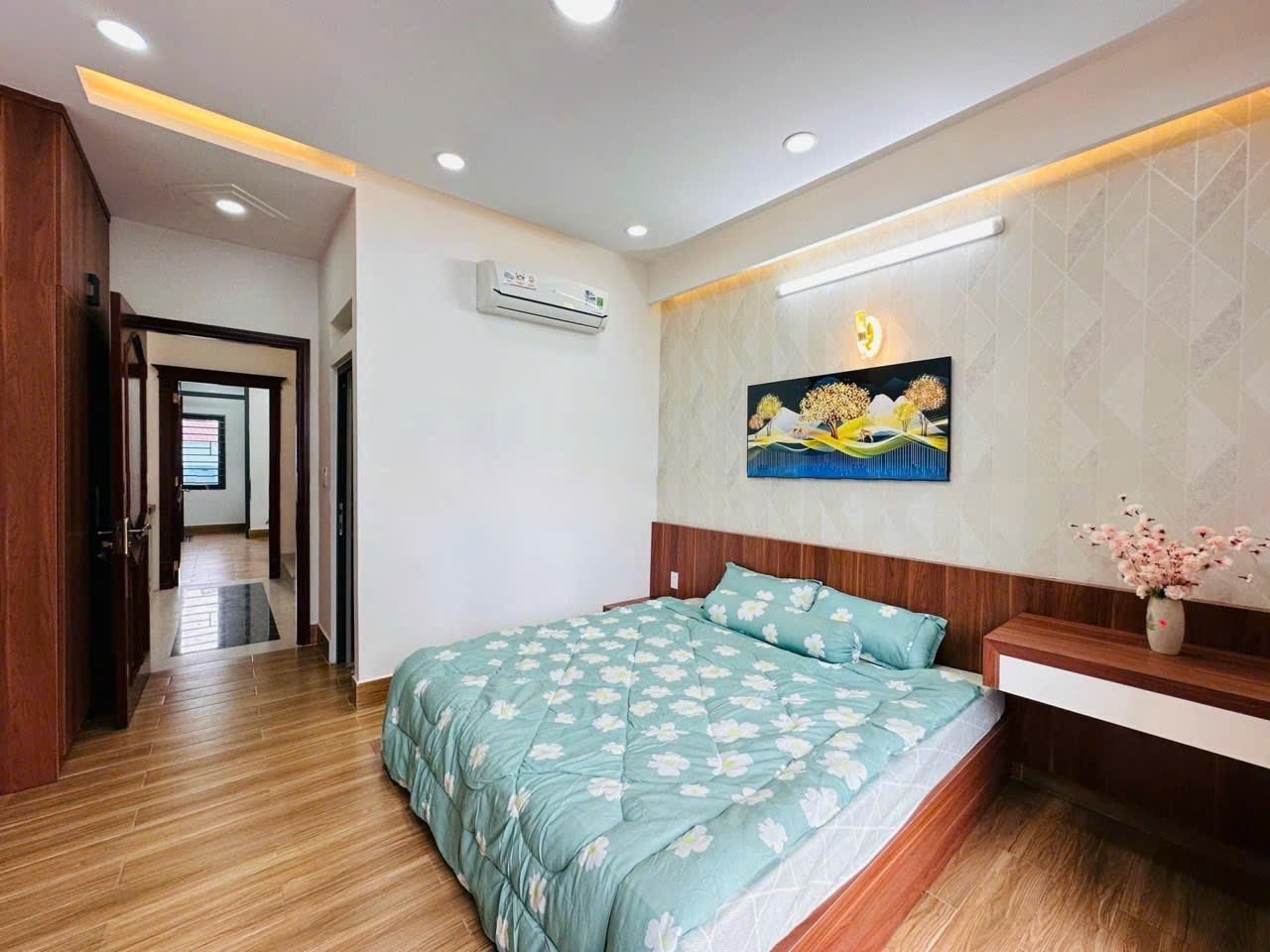 Bán nhà Gấp DT 58,2m2 giá 4tỷ850 đường Tô Ngọc Vân P.Thạnh Xuân Q12